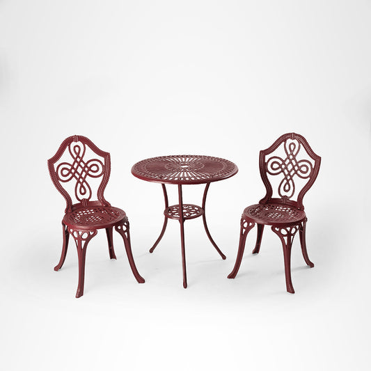 Timeless Table & Chair Set – Elegance for Every Outdoor Space